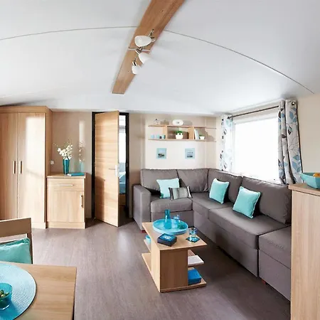 Campsite Officiel Siblu Le Montourey 4*
