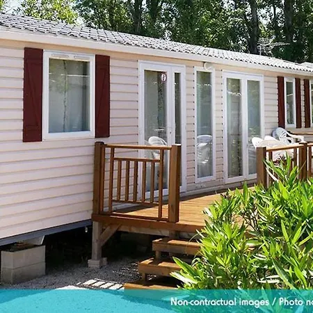 Officiel Siblu Le Montourey مكان تخييم 4*